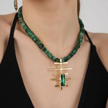 Green Juno Necklace