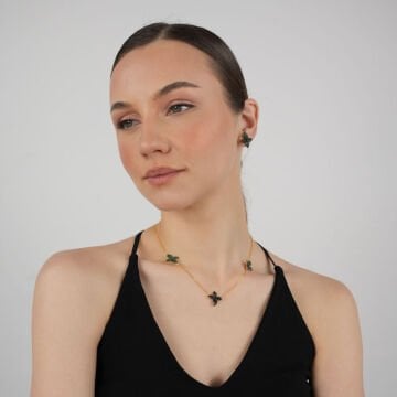 Green Black Triple Violet Necklace