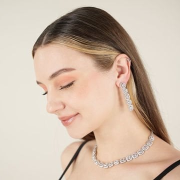 Elizabeth Long Earrings