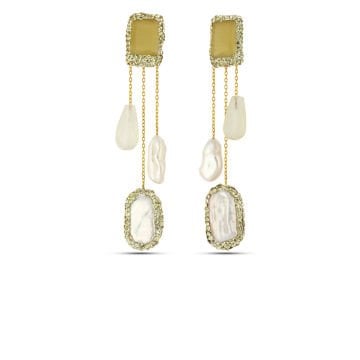 Daisy Pearl Earrings