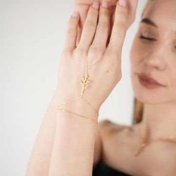 Mini Coral Hand Bracelet